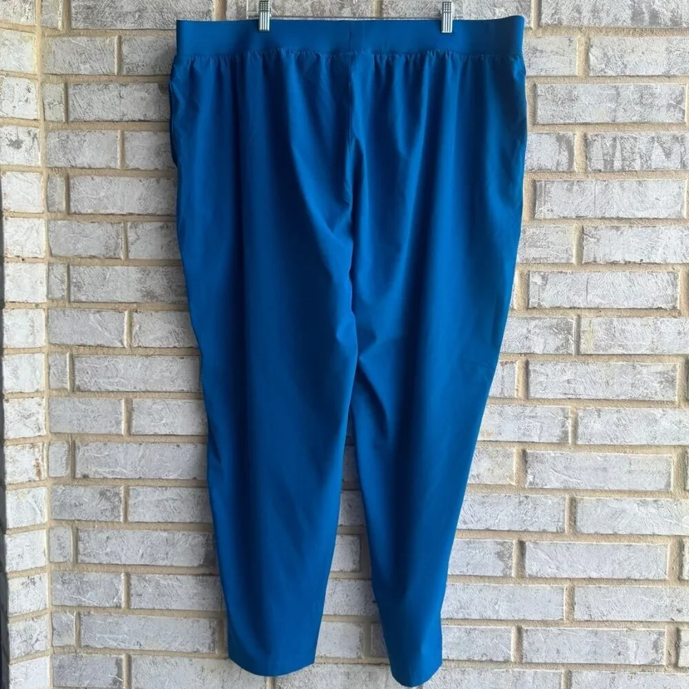 Under Amour Fitted Blue Pockets Pull On Pants Women's Size 4XL